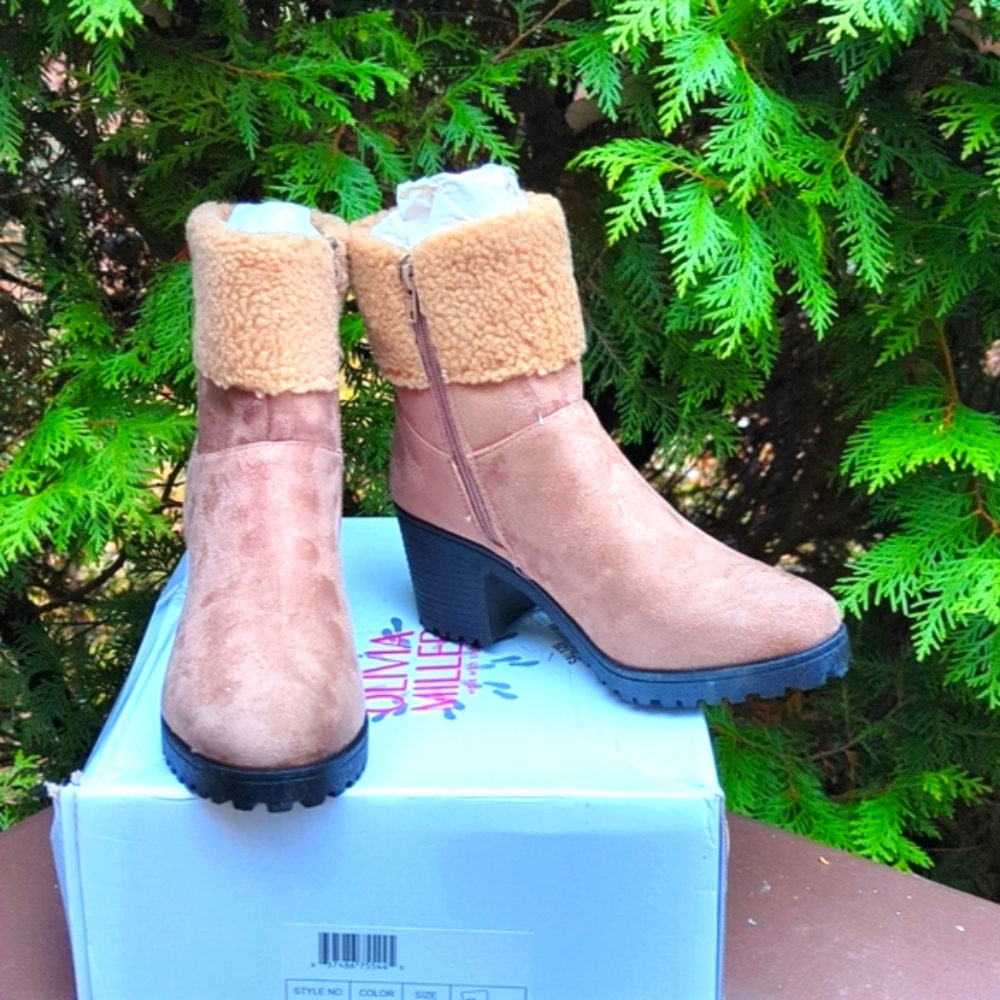 Olivia Miller Amy Sherpa Cuff Booties